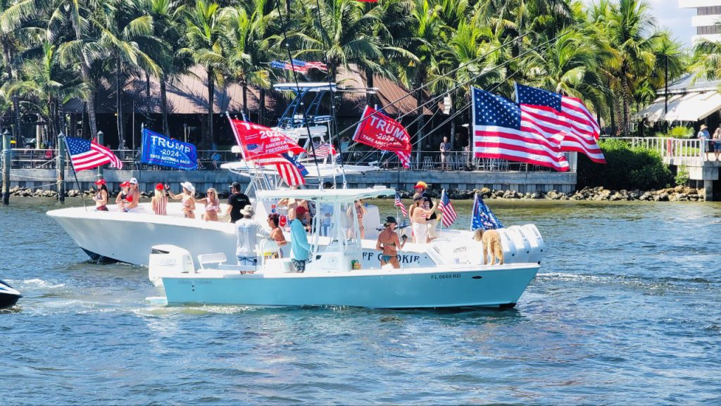 Trump boat parade palm beach